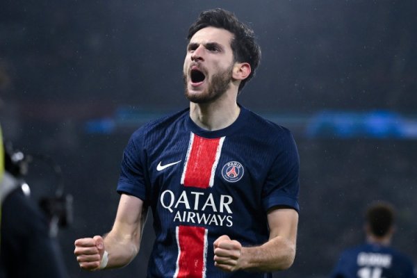 美林配资 法媒: 如若那不勒斯加冕意甲, 球队可决定给不给K77颁发奖牌